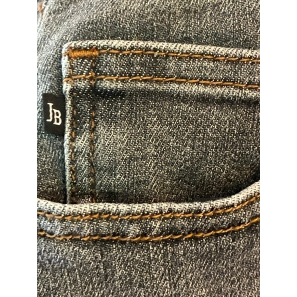 Judy Blue Cactus Embroidered Denim Shorts Womens 2XL Grey Excellent JB150111-GR - Picture 4 of 8